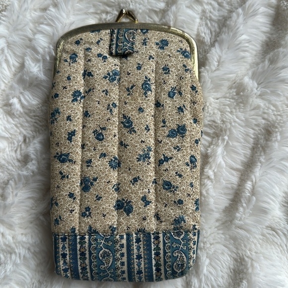 Vintage Fabric Quilted Eyeglass Sunglasses Cigarette Holder Gold Snap Top Lined - Picture 6 of 7